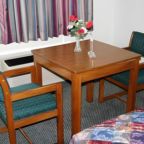 Express Inn Hartselle image 6